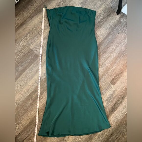 Sugarlips Plus Open Back Satin Maxi Dress- Size 2X - Picture 5 of 8